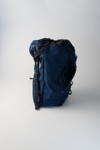 LARGE CLIMB PACK - MIDNIGHT