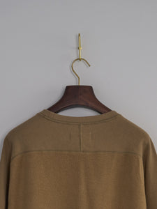 Sweatshirt in Brush Back Sweat - Sand